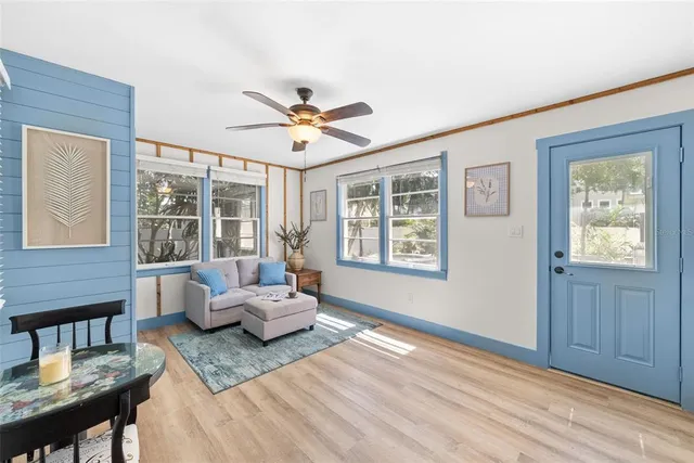 $1,050,000 | 759 Lantana Avenue, Clearwater Beach, FL 33767