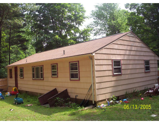 52 Brookfield Road Sturbridge, MA 01518 - Photo 6 of 7