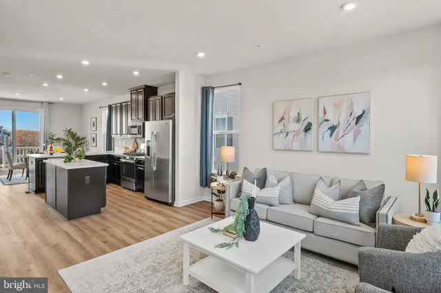 $464,999 | 7519 Mundell Road, Hanover, MD 21076