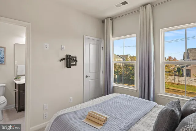 $464,999 | 7519 Mundell Road, Hanover, MD 21076