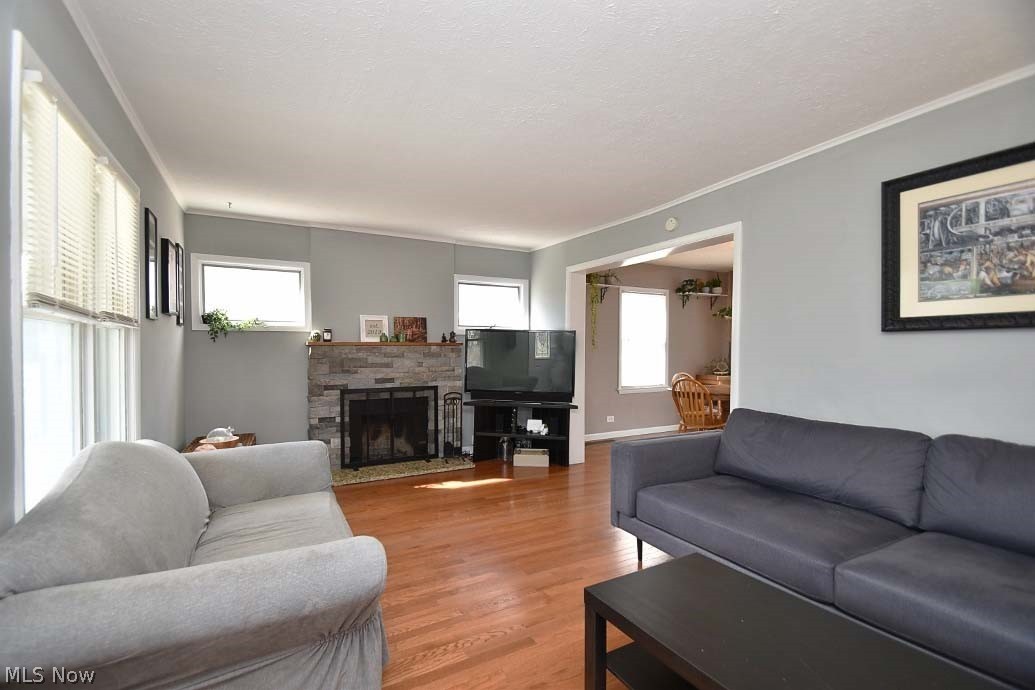 2472 Queenston Road Cleveland, OH 44118 - Photo 6 of 34 Gallery Image 6