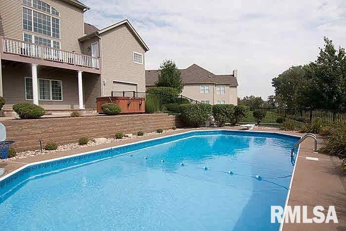 6183 Eagle Ridge Road Bettendorf, IA 52722 - Photo 23 of 24 Gallery Image 23