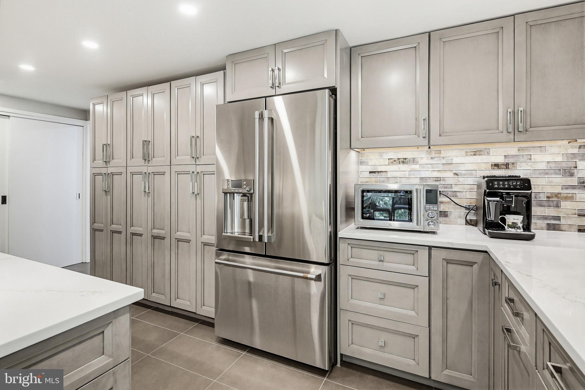 11113 Swansfield Road Columbia, MD 21044 - Photo 31 of 89 Wonderful upgraded Whirlpool appliances