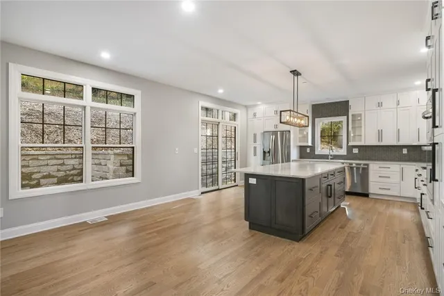 $1,695,000 | 14 Shady Road, Ardsley, NY 10502