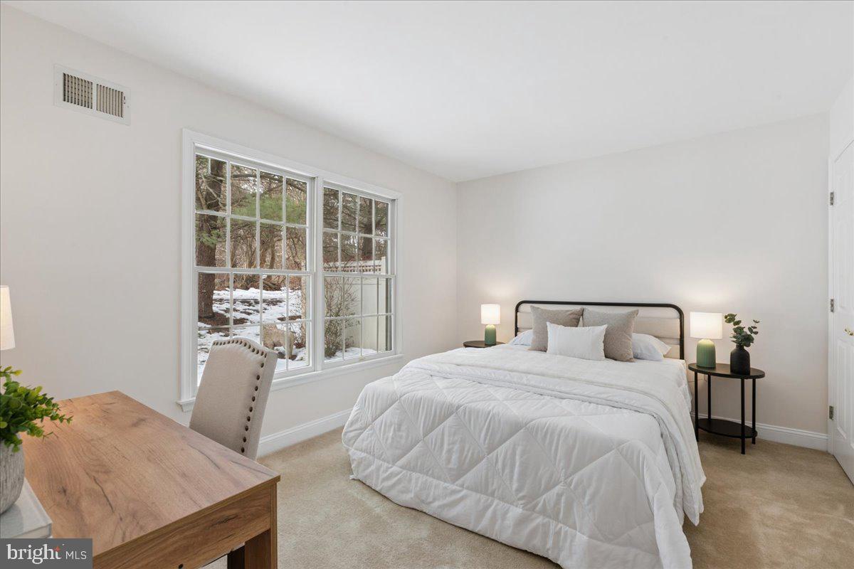 45 Hedge Row Road Princeton, NJ 08540 - Photo 15 of 29 Gallery Image 15
