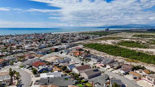 $410,000 | 940 Dunes Street, Oxnard, CA 93035