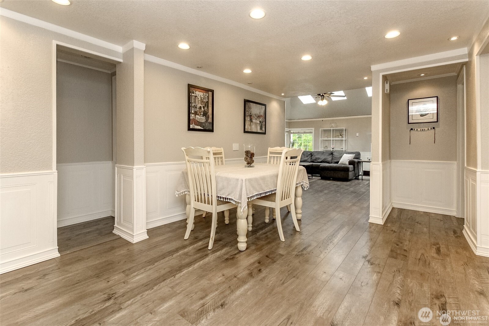609 Hill Road Aberdeen, WA 98520 - Photo 6 of 38 a dining room with furniture and wooden floor