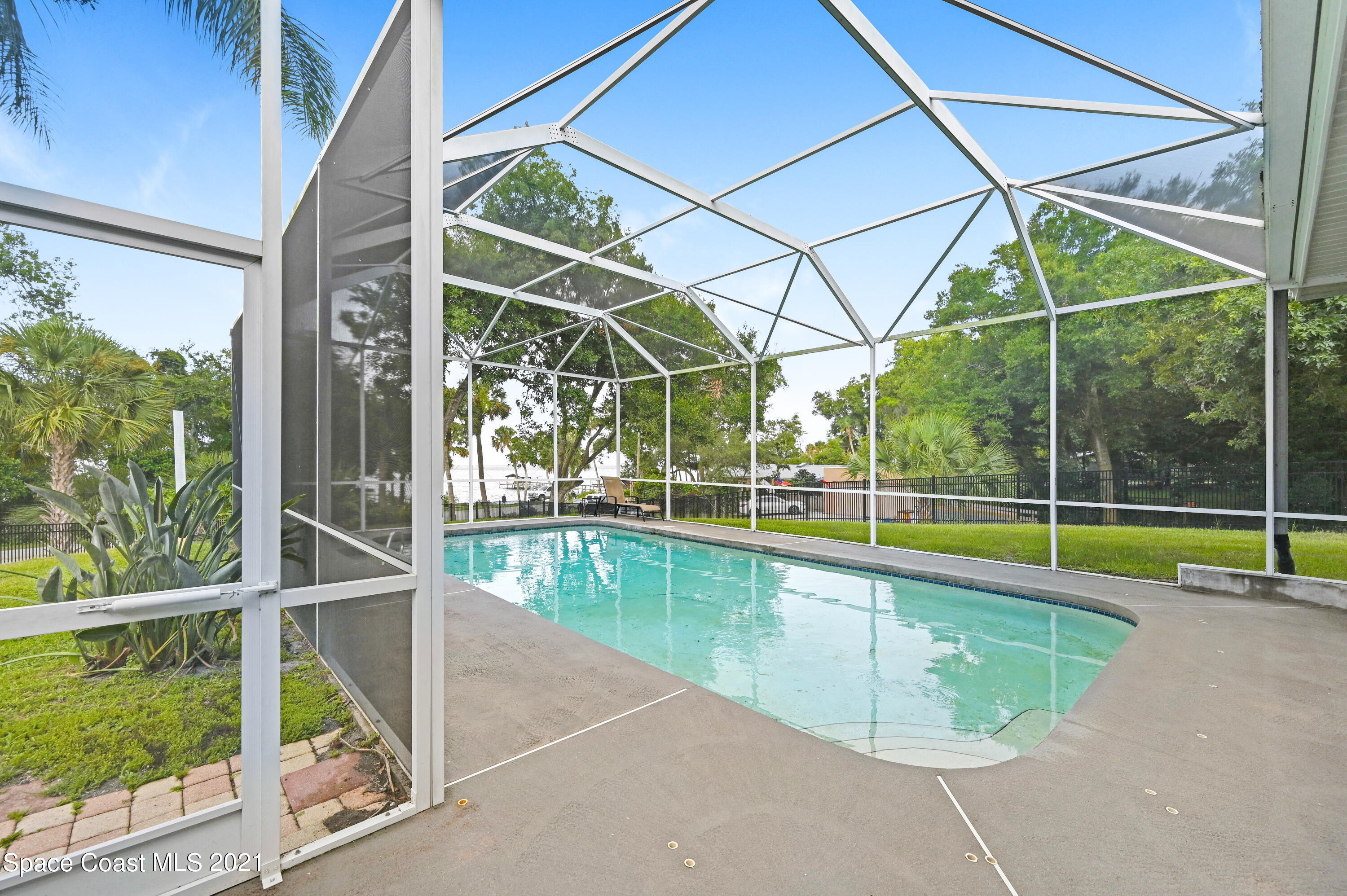 4601 Indian River Drive Cocoa, FL 32927 - Photo 39 of 51 a view of a backyard