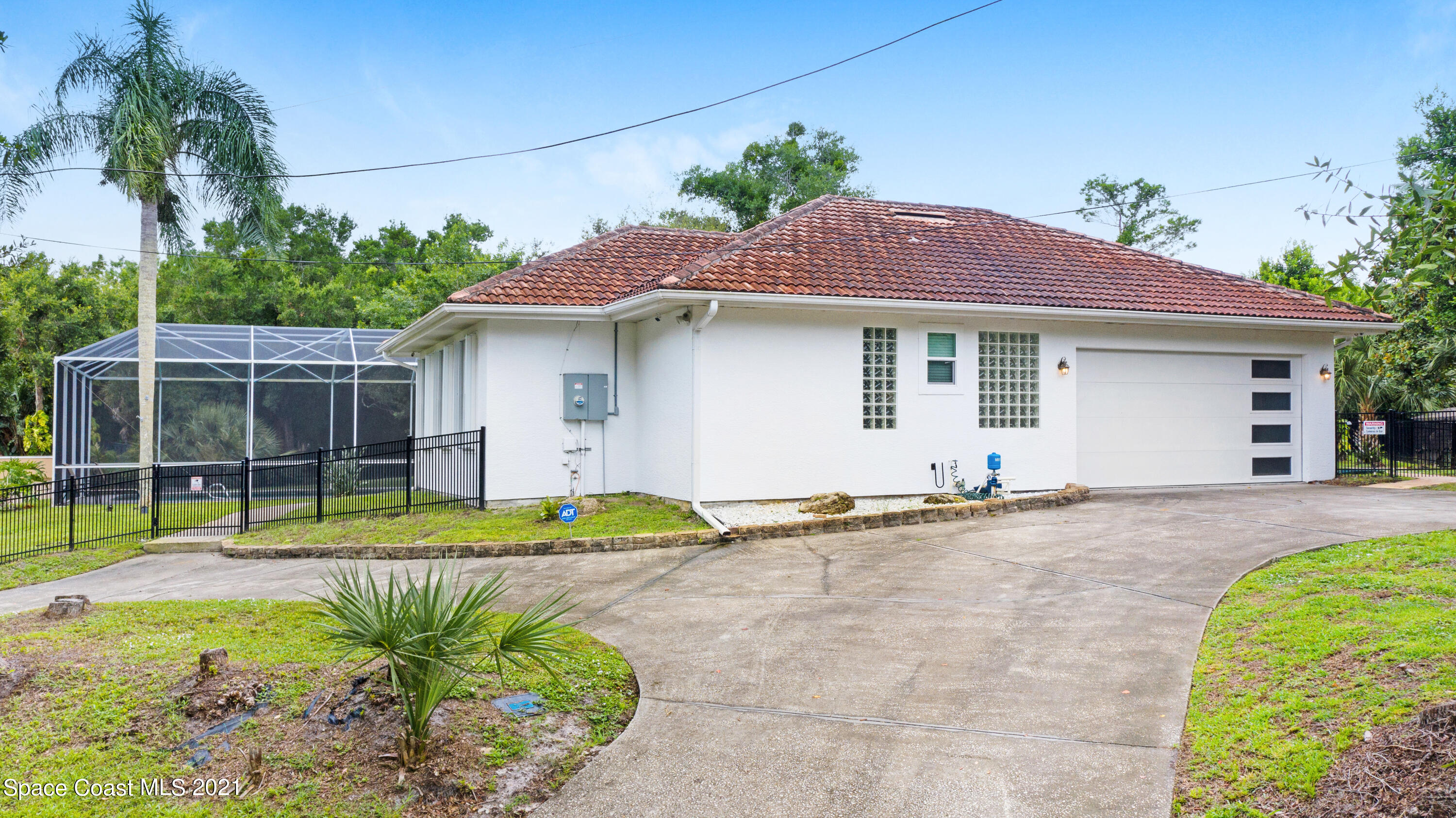 4601 Indian River Drive Cocoa, FL 32927 - Photo 5 of 51 a house view with a backyard space