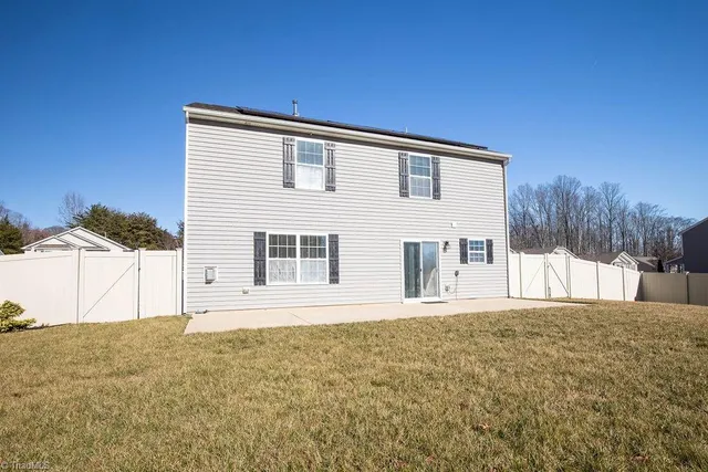 $355,000 | 1618 Haddington Point Drive, Kernersville, NC 27284