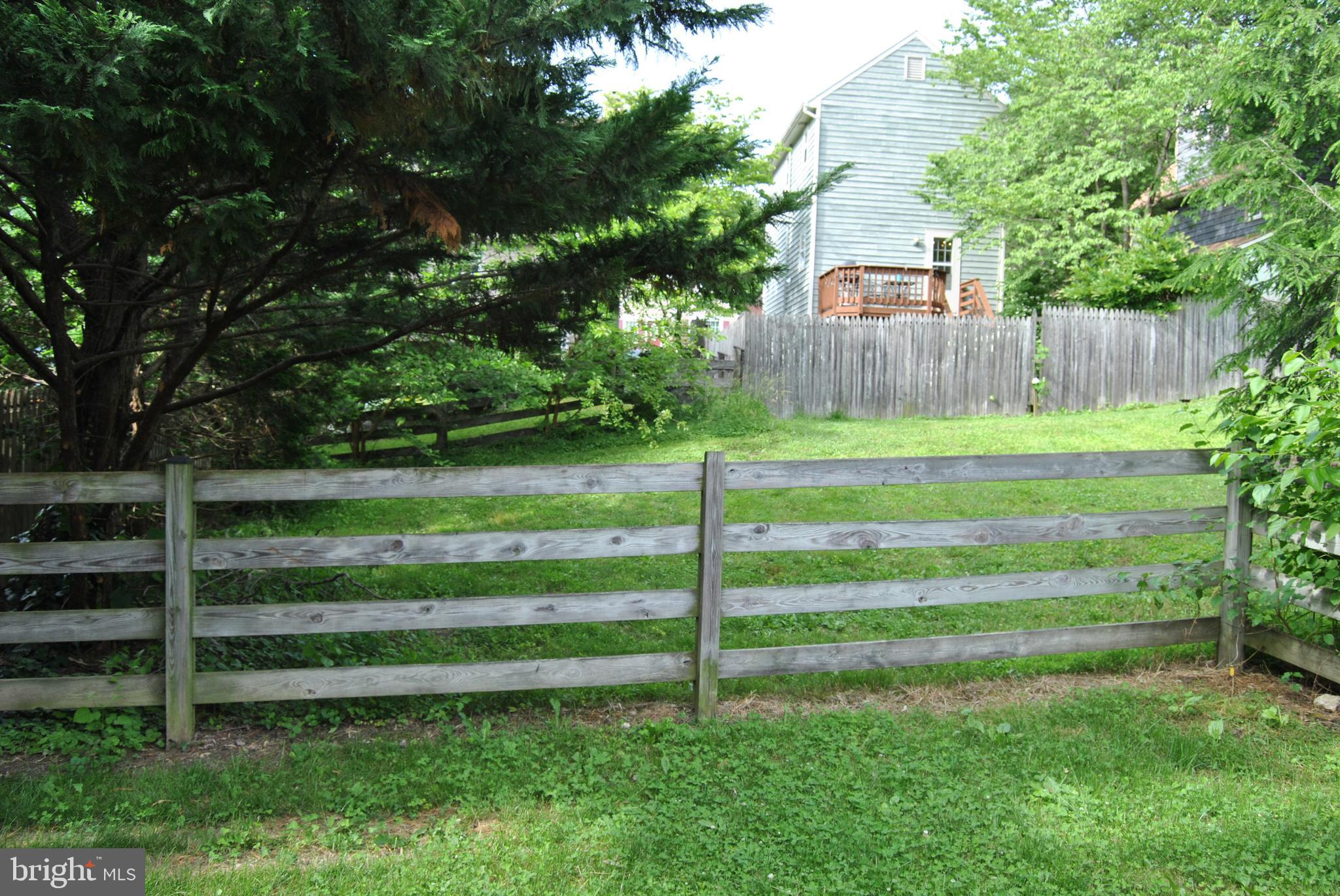 6579 Hemlock Point Road New Market, MD 21774 - Photo 14 of 18 Fenced backyard
