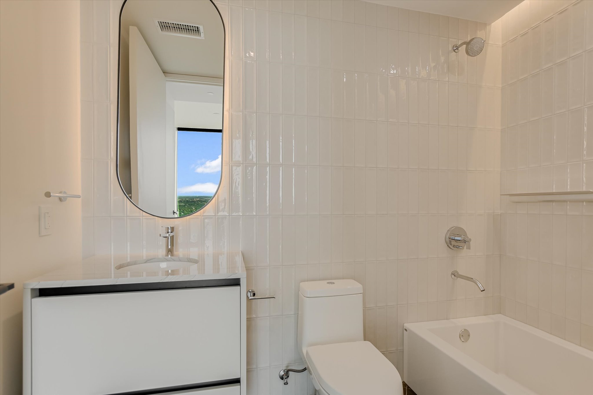 610 Davis Street, Unit 4903 Austin, TX 78701 - Photo 23 of 40