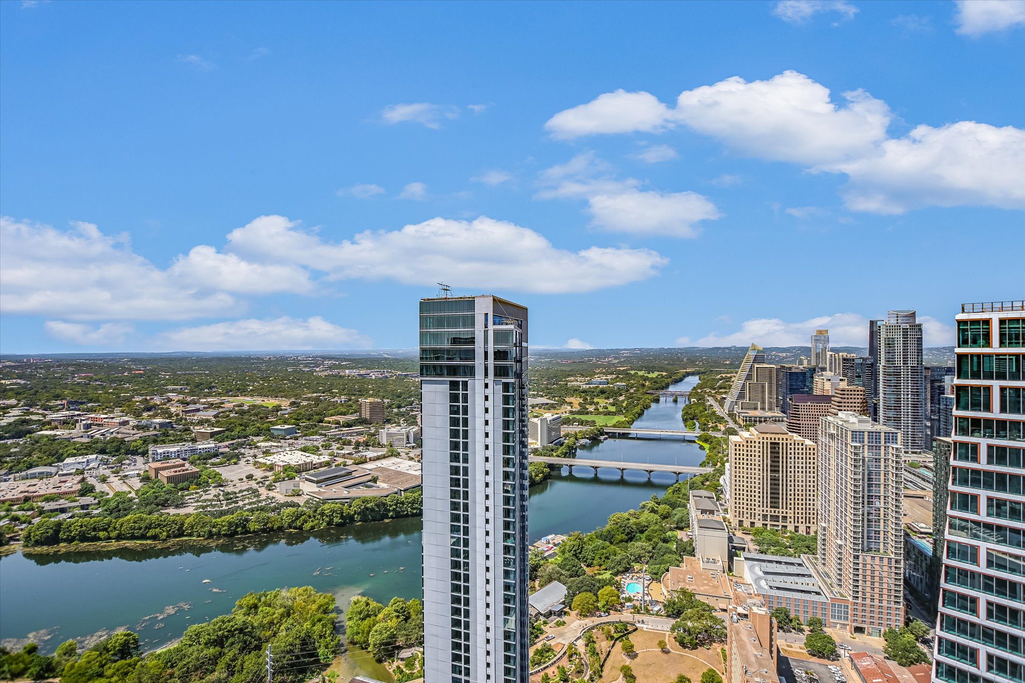 610 Davis Street, Unit 4903 Austin, TX 78701 - Photo 27 of 40