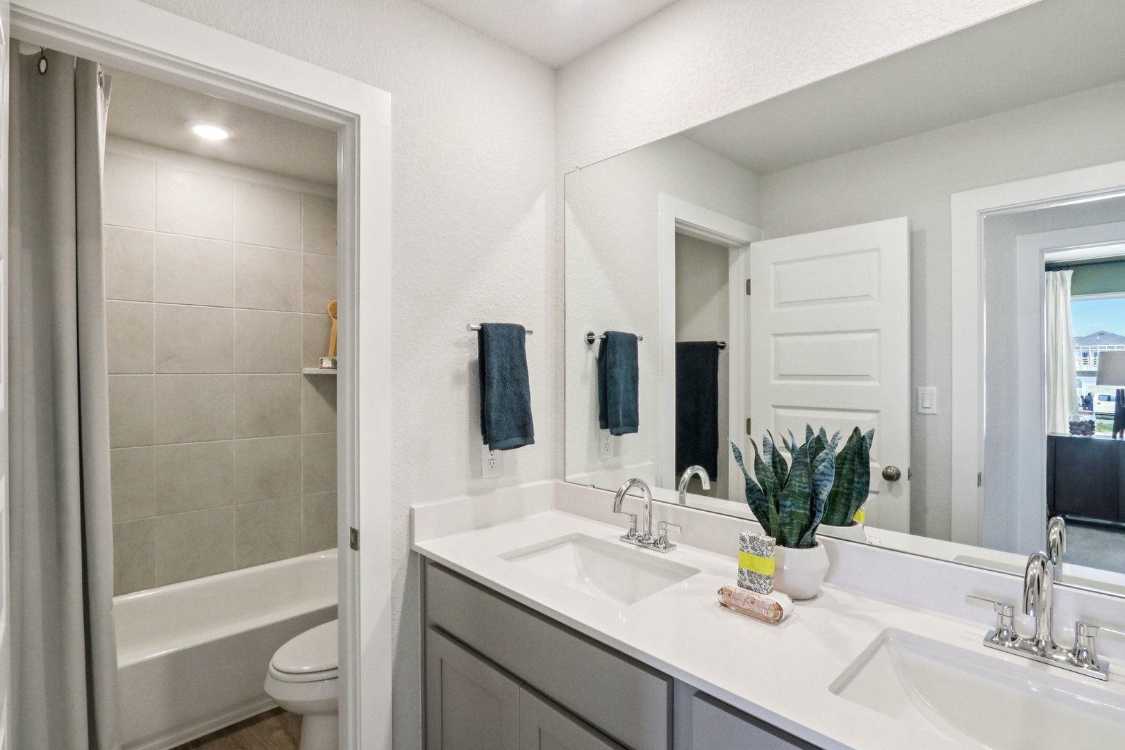 175 Tolo Drive Elgin, TX 78621 - Photo 15 of 24