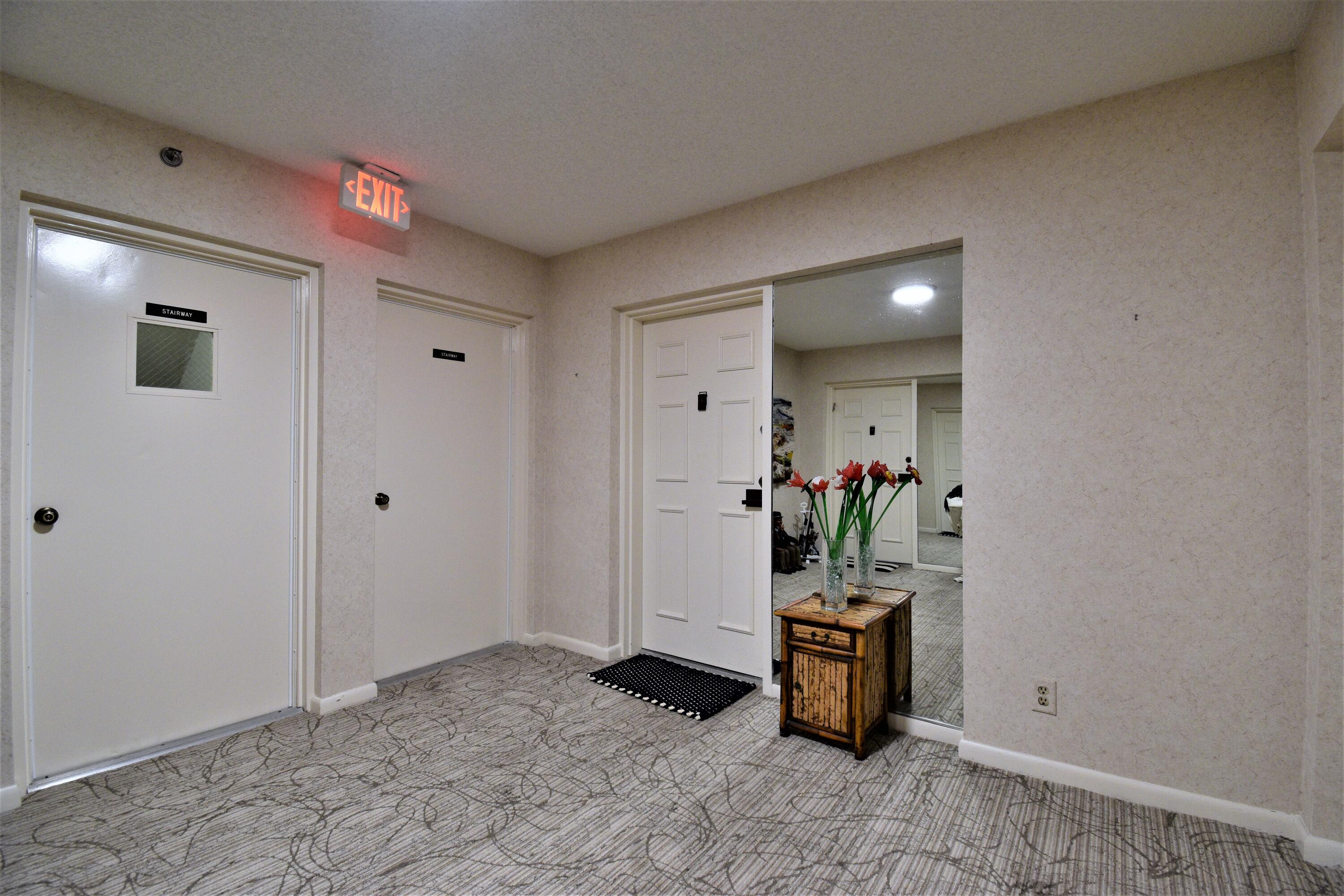 7194 Promenade Drive, Unit 401D Boca Raton, FL 33433 - Photo 8 of 51 DSC_0668