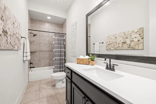 $815,000 | 228 Trick Pony, Liberty Hill, TX 78642