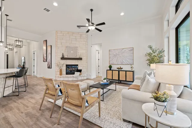 $815,000 | 228 Trick Pony, Liberty Hill, TX 78642