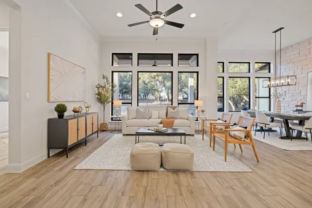 $815,000 | 228 Trick Pony, Liberty Hill, TX 78642