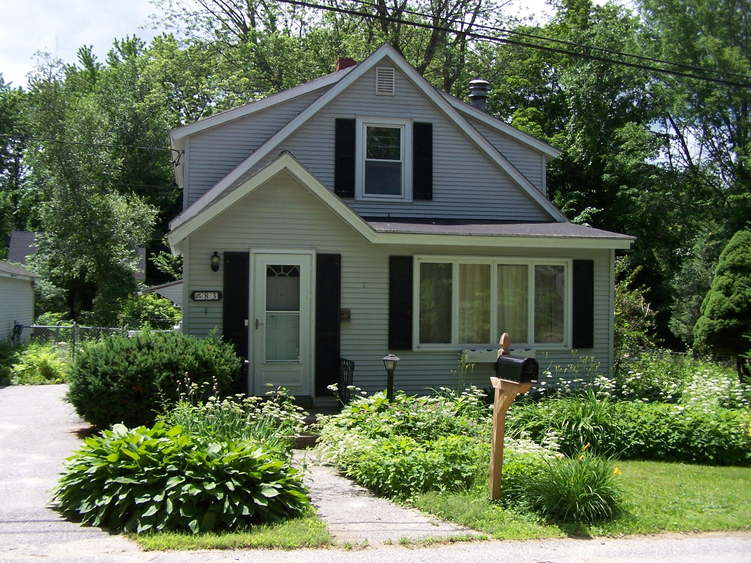 83 Elmwood Road Auburn, ME 04210 - Photo 33 of 56 103_0307