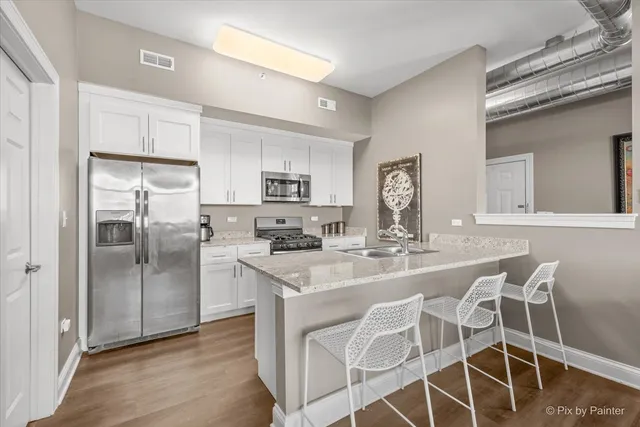 $1,750 | 364 South Main Street, Unit 364, Bartlett, IL 60103