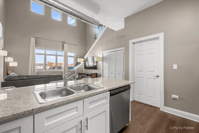 $1,750 | 364 South Main Street, Unit 364, Bartlett, IL 60103