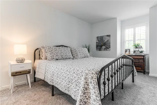 $425,000 | 12557 West 82nd Terrace, Lenexa, KS 66215