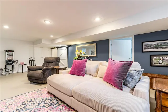 $425,000 | 12557 West 82nd Terrace, Lenexa, KS 66215