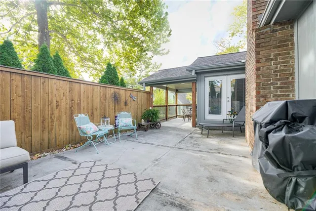 $425,000 | 12557 West 82nd Terrace, Lenexa, KS 66215