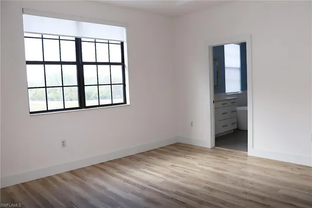 $475,000 | 15489 Summit Pl Circle, Unit 302, Naples, FL 34119