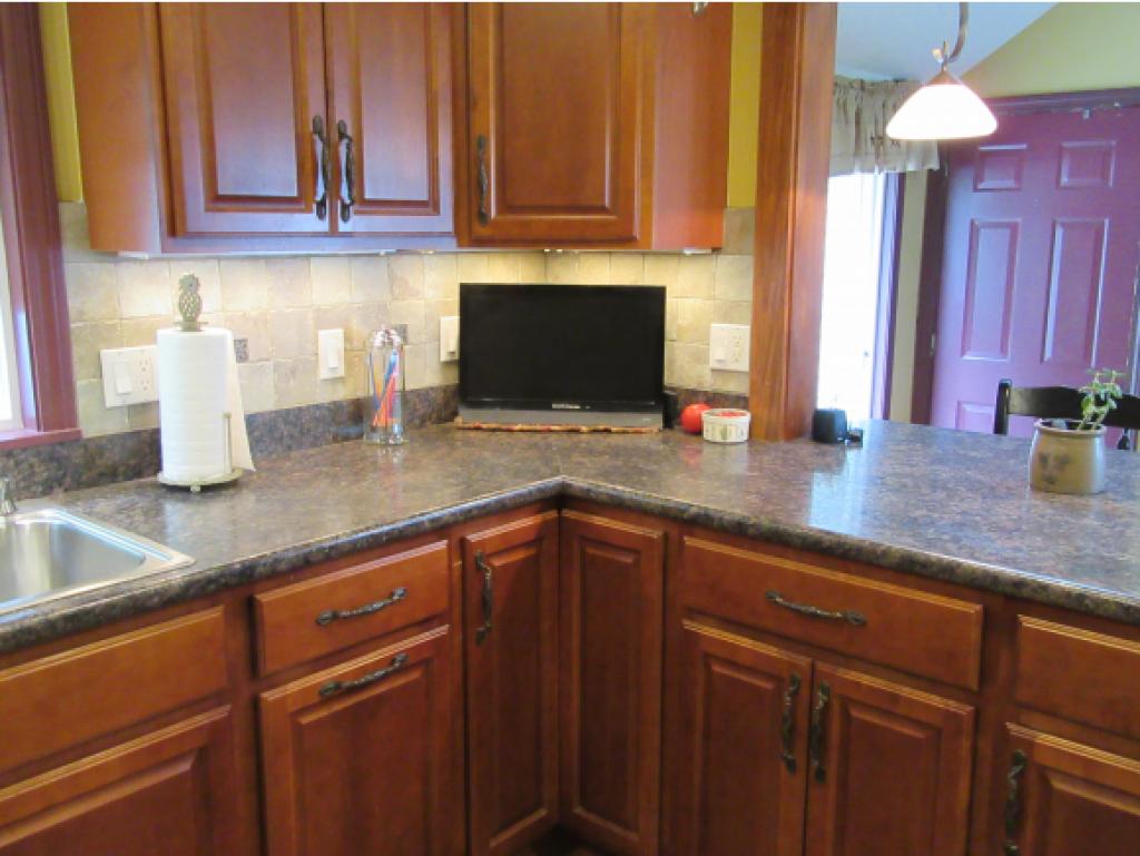 52 Harding Street Rochester, NH 03867 - Photo 6 of 21