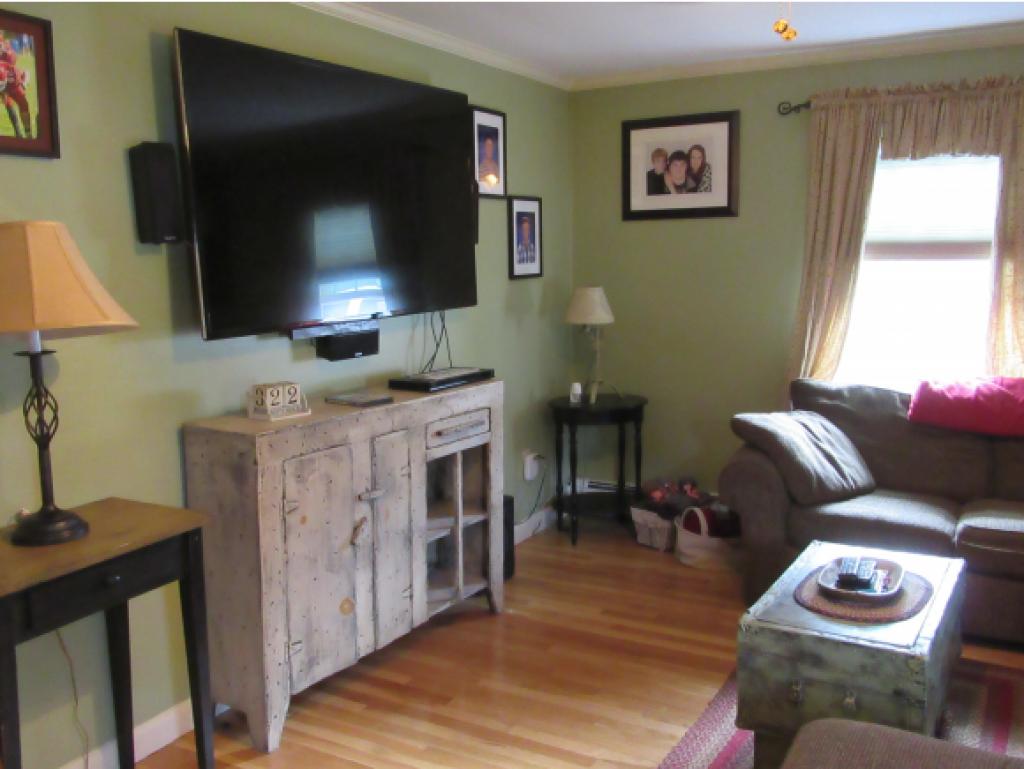 52 Harding Street Rochester, NH 03867 - Photo 10 of 21