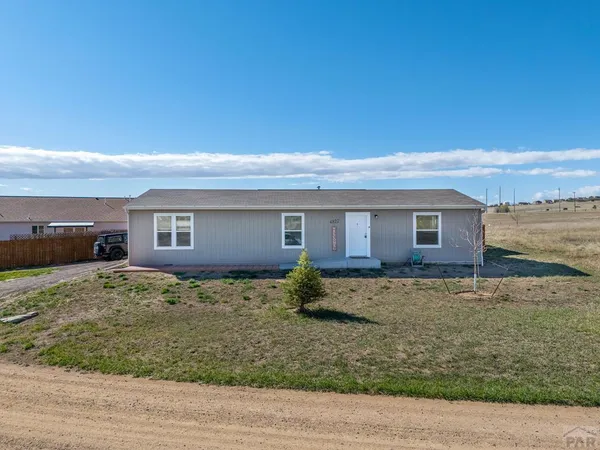 $300,000 | 4822 West Isabella Drive, Colorado City, CO 81019