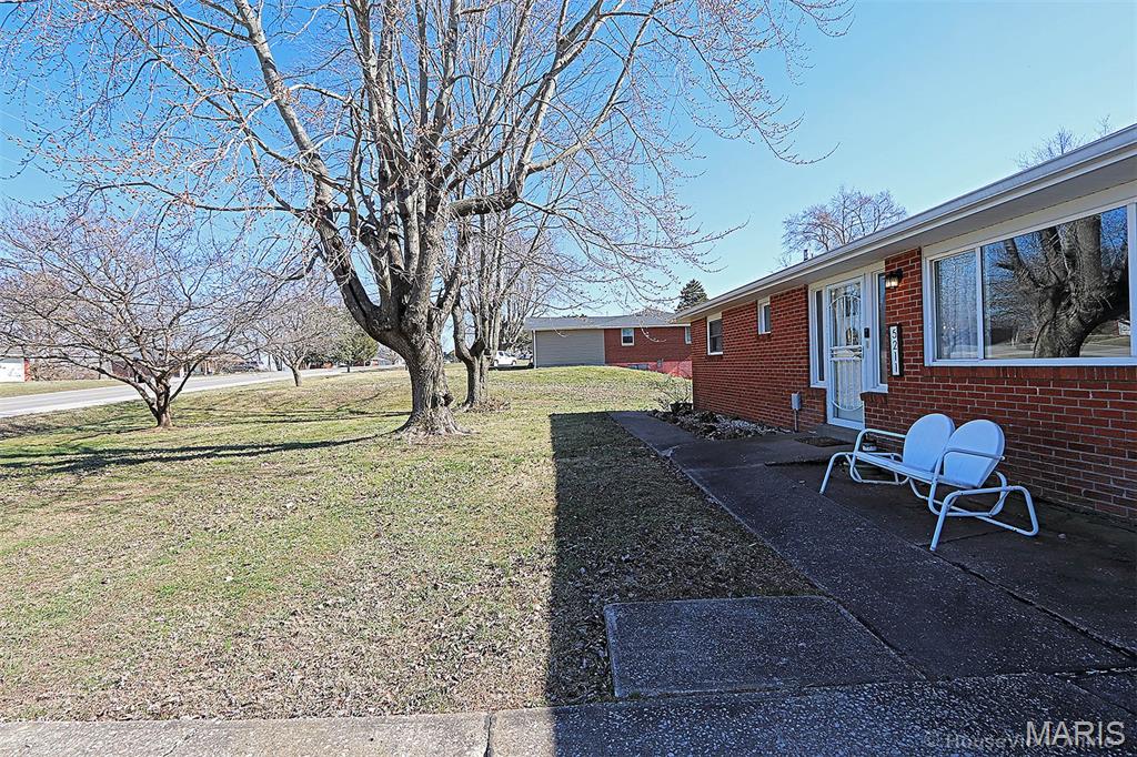 5211 Highway 72 Jackson, MO 63755 - Photo 15 of 49