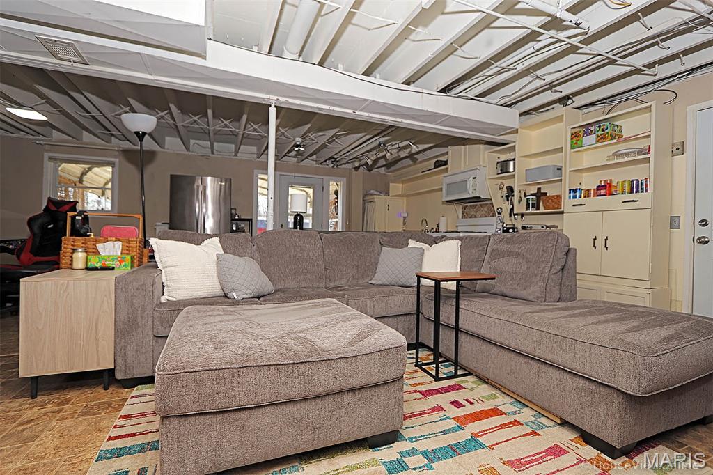 5211 Highway 72 Jackson, MO 63755 - Photo 43 of 49