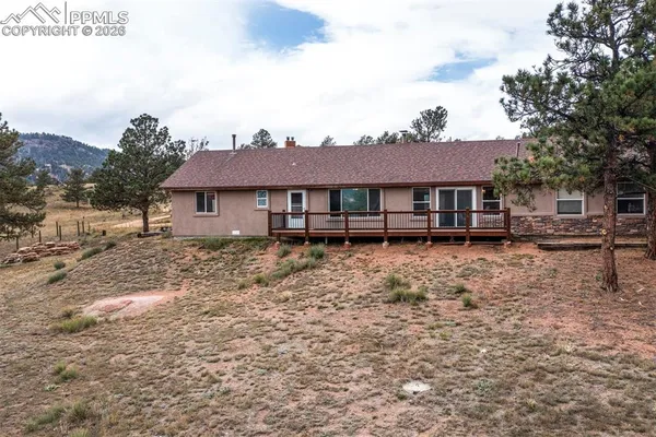 $570,000 | 34 Fetlock Circle, Florissant, CO 80816