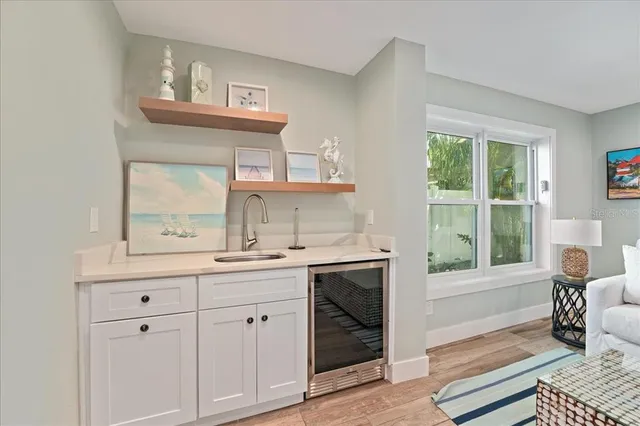 $3,895,000 | 111 Cedar Avenue, Anna Maria, FL 34216