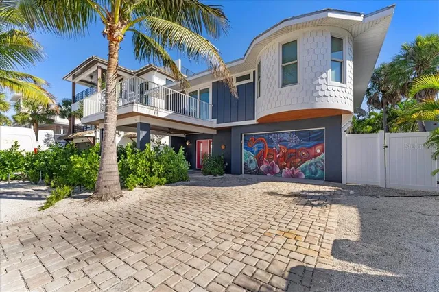 $3,895,000 | 111 Cedar Avenue, Anna Maria, FL 34216