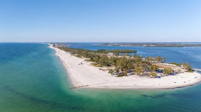 $3,895,000 | 111 Cedar Avenue, Anna Maria, FL 34216