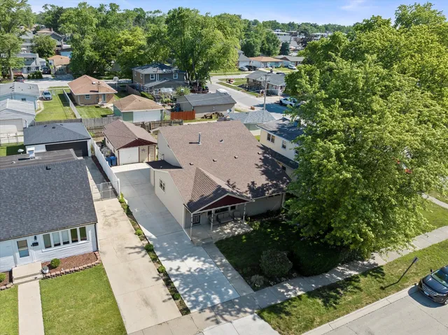 $339,000 | 7306 West 115th Street, Worth, IL 60482