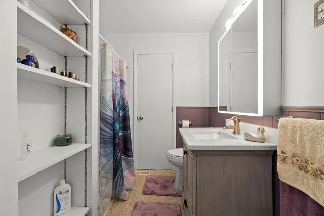 $339,000 | 7306 West 115th Street, Worth, IL 60482