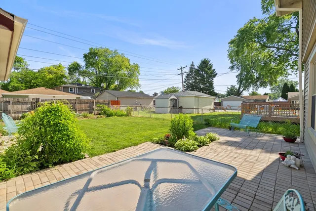 $339,000 | 7306 West 115th Street, Worth, IL 60482