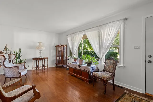 $339,000 | 7306 West 115th Street, Worth, IL 60482