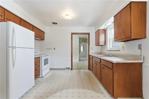 $195,000 | 2225 Neish Avenue, Aliquippa, PA 15001