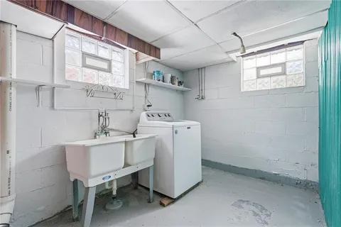 $195,000 | 2225 Neish Avenue, Aliquippa, PA 15001