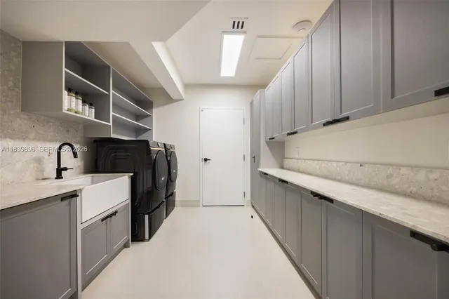 $11,850,000 | 110 Holiday Drive, Hallandale Beach, FL 33009