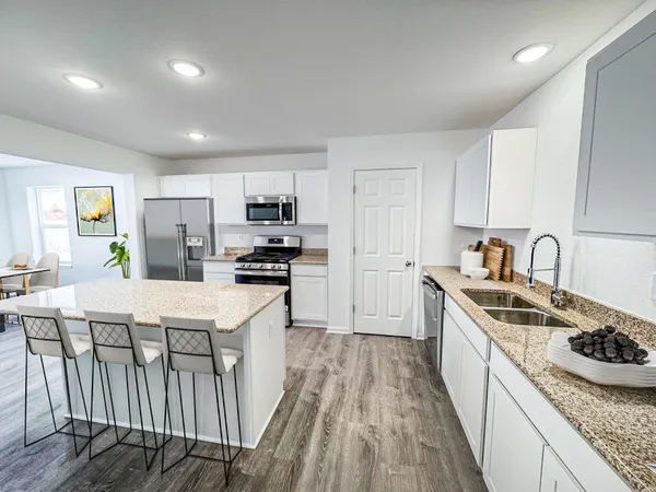 $379,900 | 290 Tyler, Belleville, WI 53508