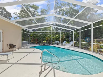 $819,950 | 2033 Long Branch Lane, Clearwater, FL 33760