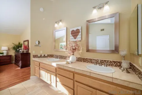 $1,099,000 | 1831 Olympus Loop Drive, Vista, CA 92081