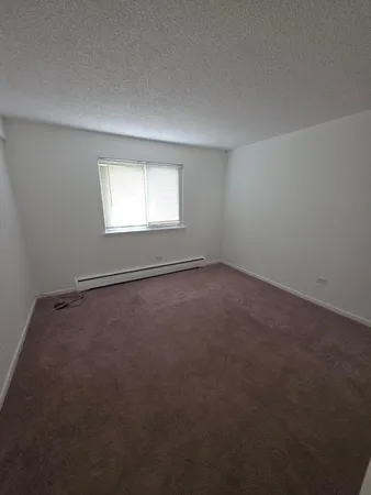 $1,750 | 111 Boardwalk Street, Unit GW, Elk Grove Village, IL 60007