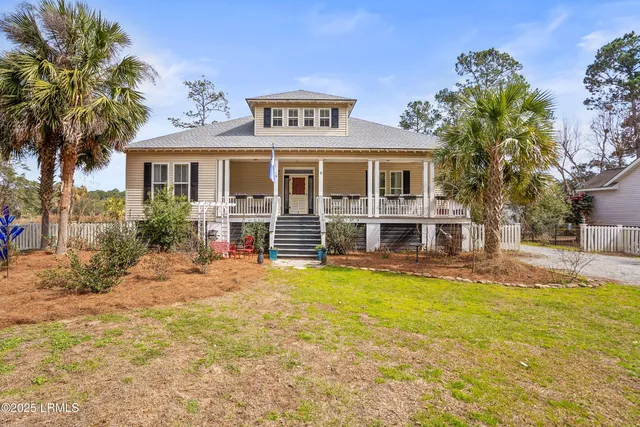 $649,000 | 8 East River Drive, Beaufort, SC 29907